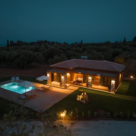 Terra Oleana Cottages Vasilikí エクステリア 写真